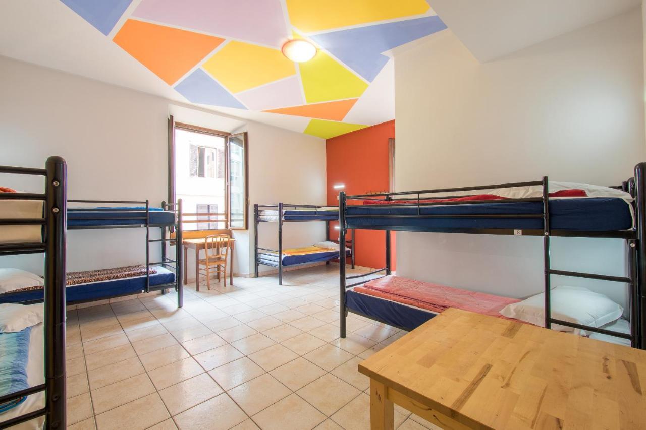 Alessandro Palace & Bar Hostal Roma